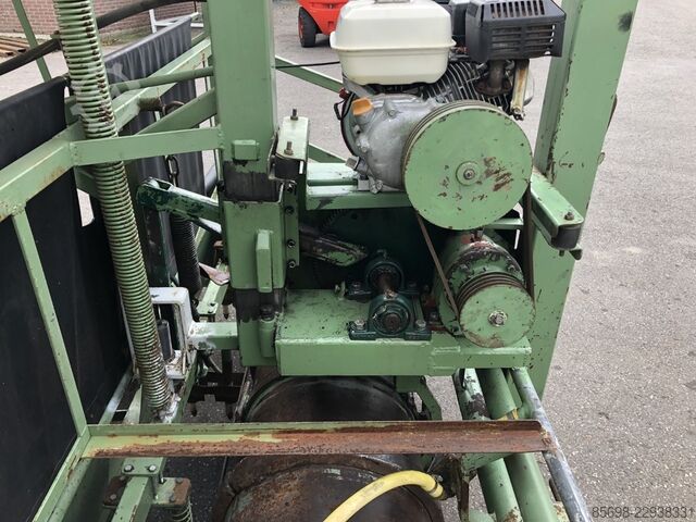 Arli leek hole punching machine for leek planting ARLI 