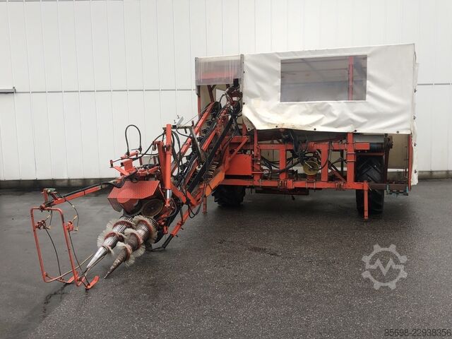 Lauwers leek harvester for industrial leeks LAUWERS 