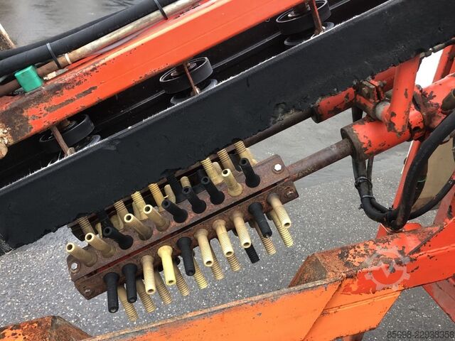 Lauwers leek harvester for industrial leeks LAUWERS 