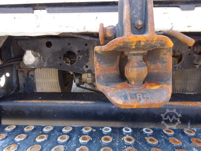 High top van MERCEDES-BENZ 613D Vario Kasten 4x2