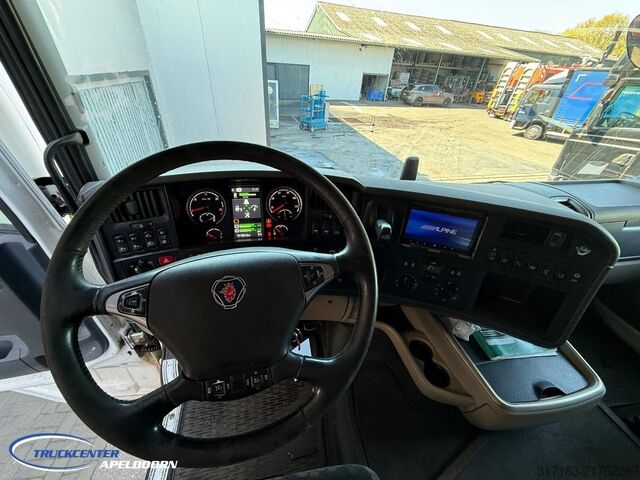 Standard tractor Scania R 520 V8 6x4, Retarder, ADR