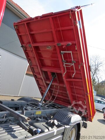 Three-way tipper Mercedes-Benz Atego 3 821 4x2 Kipper