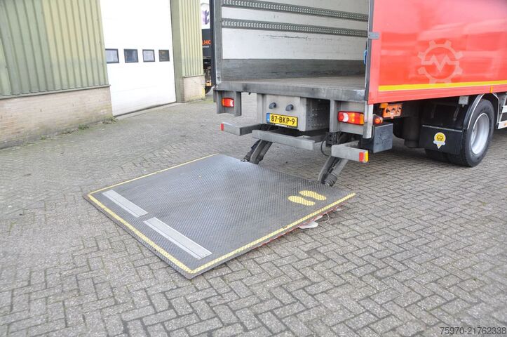 Suitcase Volvo FE 250 250 4X2 EURO 6. 592.226KM. DHOLLANDIA. N...