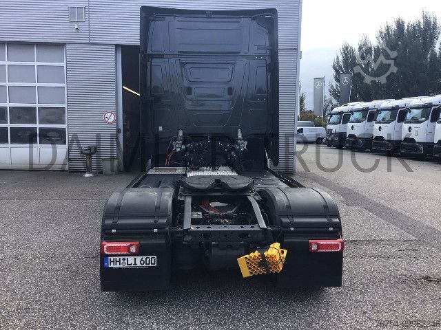Standard SZM Mercedes-Benz eActros 600 LS SoloStar Giga SHZ Standklima