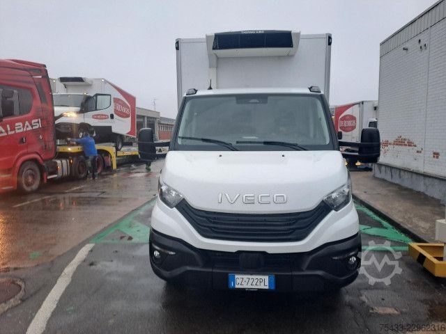 Sonderausbau-Transporter IVECO DAILY 35C16H3.0 ISOTERMICO/FRIGO