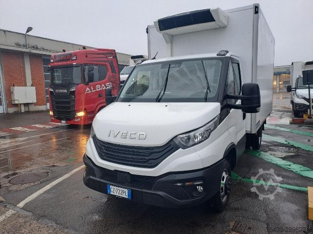 Sonderausbau-Transporter IVECO DAILY 35C16H3.0 ISOTERMICO/FRIGO