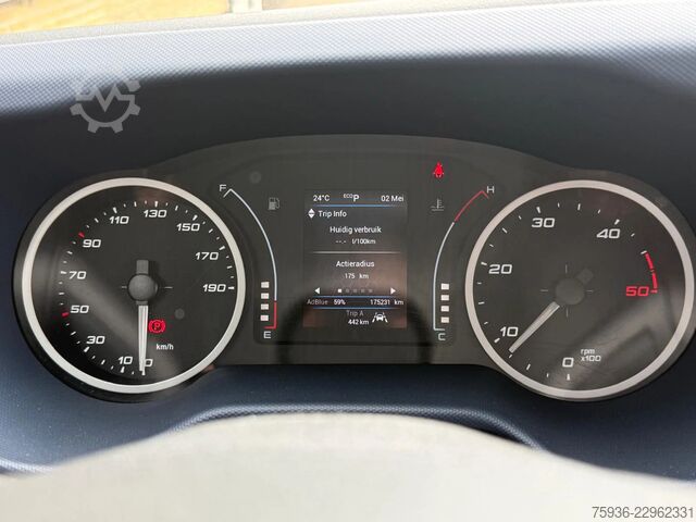 BE-SZM Iveco Daily 40C16 Hi Matic Be trekker 8 Ton Dubbel Ca...