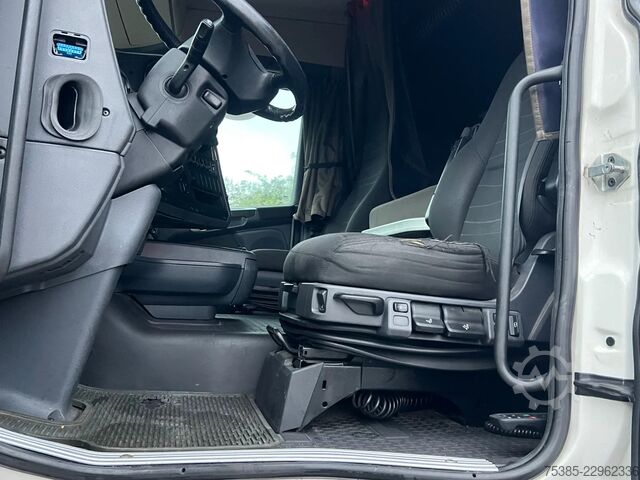 Refrigerated/frozen transport Scania R450 Retarder Chereau 7cm walls and Lift