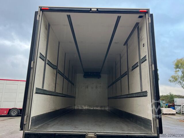 Refrigerated/frozen transport Scania R450 Retarder Chereau 7cm walls and Lift