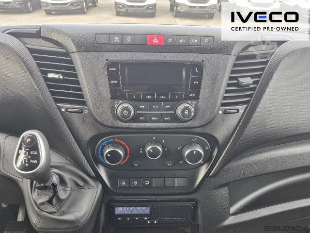 Transporter mit Koffer IVECO 70C18HA8/P Koffer/LBW
