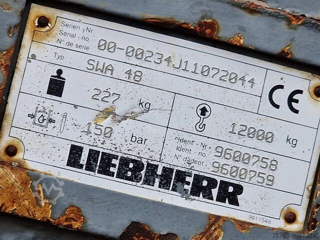 Wheel excavator Liebherr A900C - 95 KW - Central Greasing -