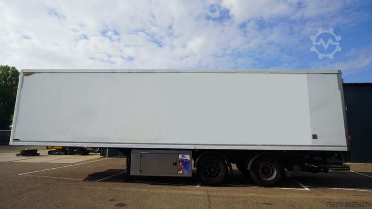 Refrigerated/frozen transport HTF 2 AXLE FRIGO TRAILER