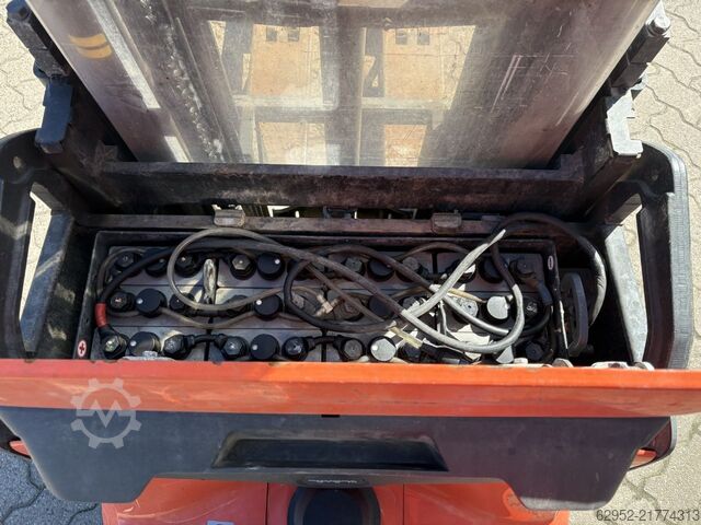 High Lift stacker Toyota SWE 160 L