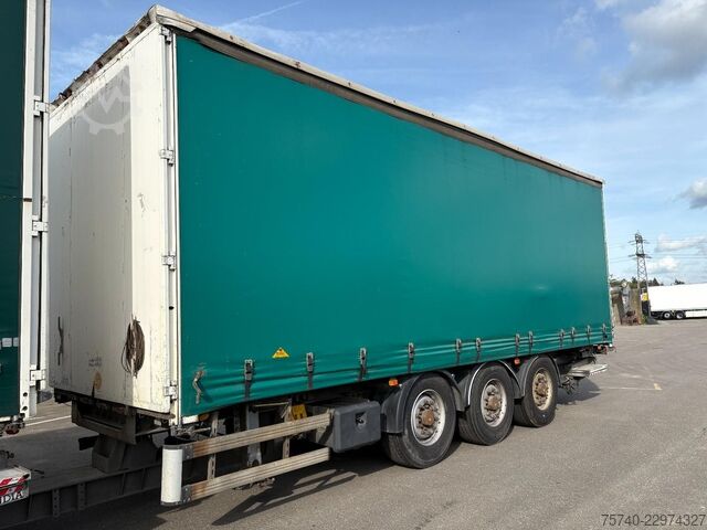 Schiebeplanen Samro CT28MH + 3 X AS + DHOLLANDIA LOADLIFT