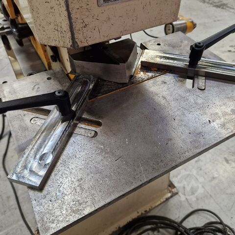 Section steel shear Geka Hydracrop 55S