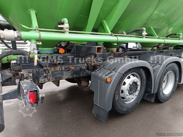 Vacuum tank truck MAN TGX 26.500 / Auto+Ret / Silo 30 Kubik