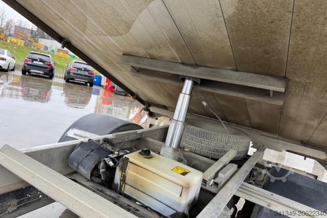 Van NISSAN Cabstar 35.14 4x2 Kipper