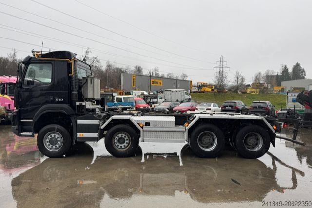 Truck chassis VOLVO FMX-540 8x6 SWS