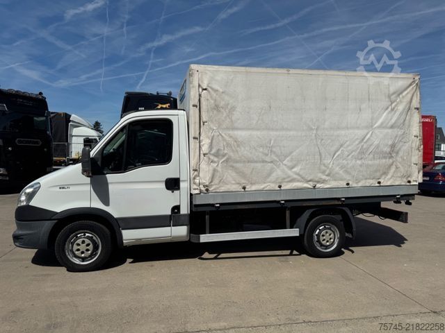 Pick-up van IVECO DAILY 29L11 *  * GETRÄNKE*PRITSCHE*ORG KM *
