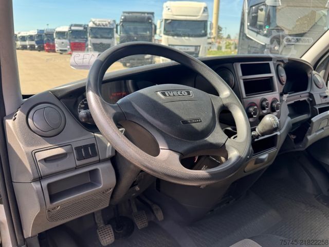 Pick-up van IVECO DAILY 29L11 *  * GETRÄNKE*PRITSCHE*ORG KM *