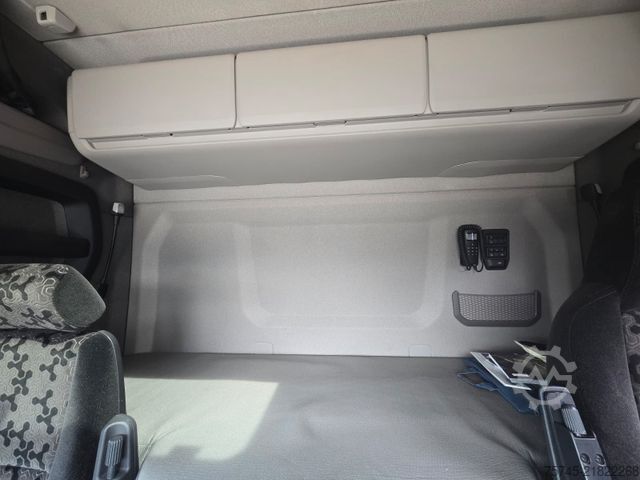 Refrigerated truck SCANIA R 410 * THERMOKING * RETARDER * ACC *  1. HAND *