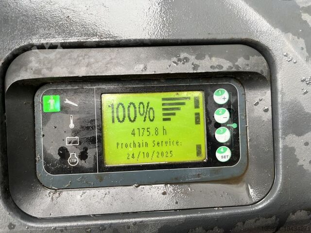 Fahrerstandstapler Linde D12HPSP