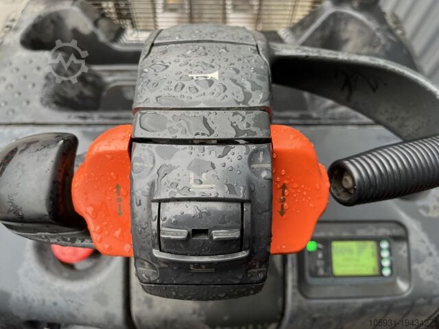 Fahrerstandstapler Linde D12HPSP