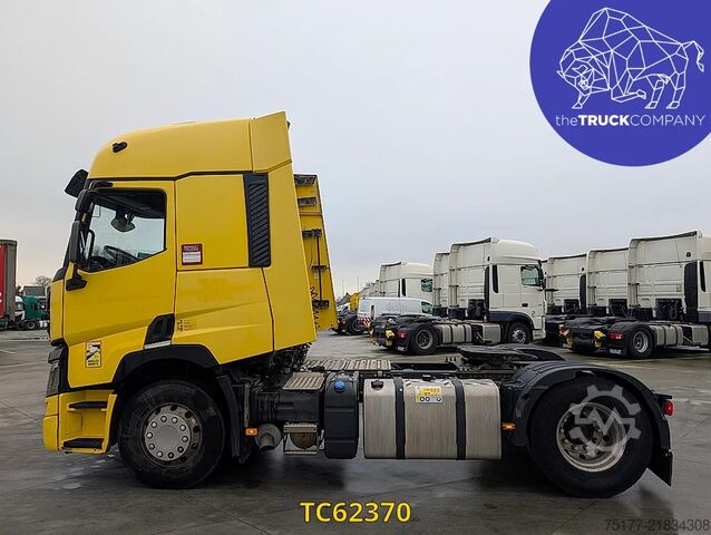 Standard-SZM Renault T 440