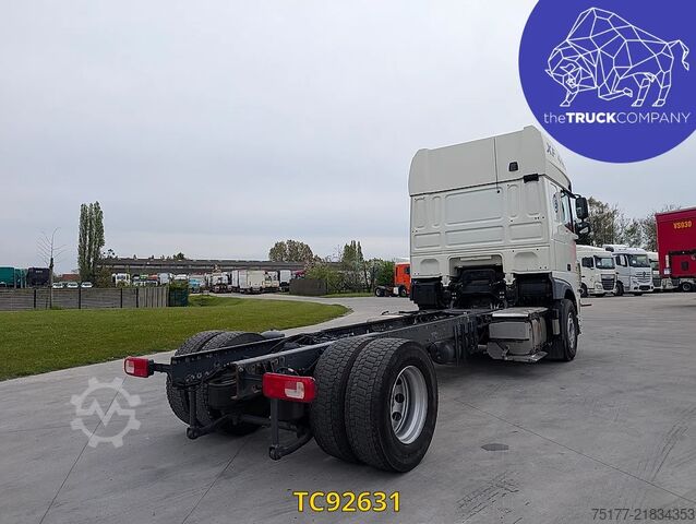 Fahrgestell mit Fahrerhaus DAF XF 450