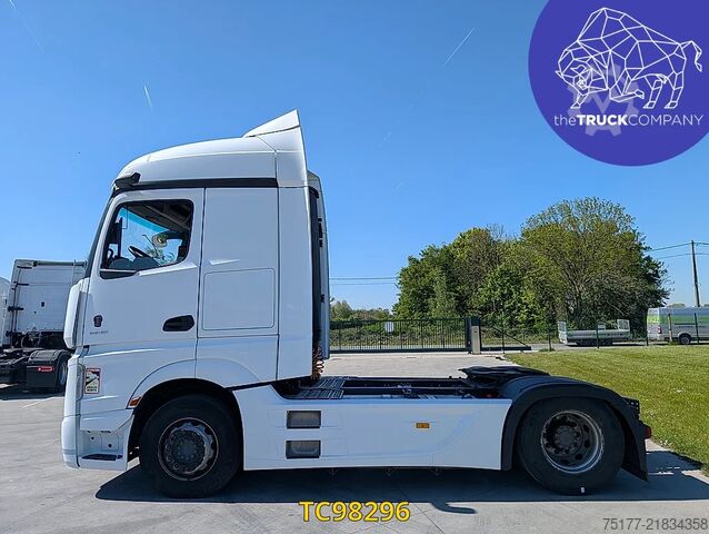 Standard-SZM Mercedes-Benz Actros 1845