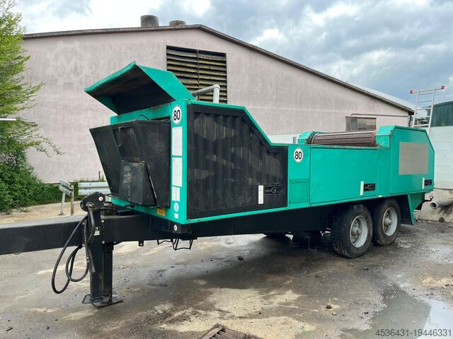 Mobile shredding plant Doppstadt AK 170