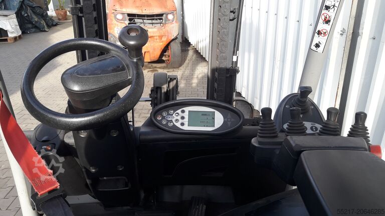 Forklift ID No. E00102 STILL RX20 - 18 P/H