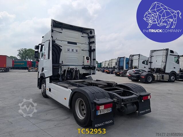 Standard-SZM Renault T 520
