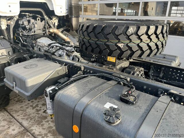 Chassis with cab Mercedes-Benz Arocs 3340 A 6x6 Chassis Cabin