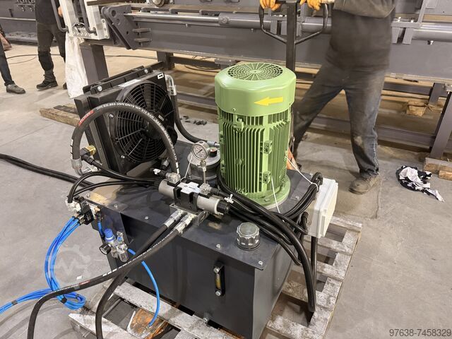 WOOD SHAVING MACHINE AVB MACHINERY LLC AVB-68L HELIX