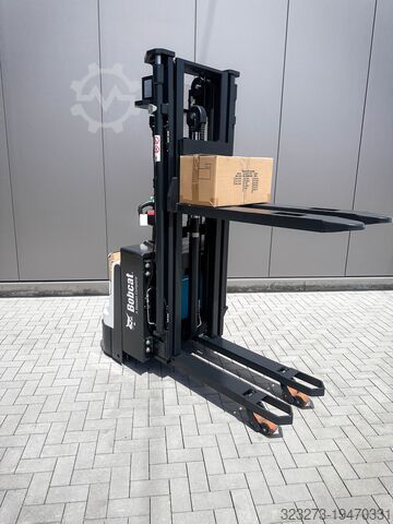 Pallet stacker Bobcat BSL16N-i