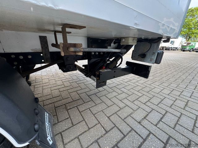 Kühltransporter IVECO Daily 35S13 Tiefkühlkoffer mit LBW *Automatik*