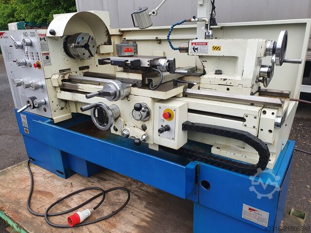 Center lathe Nardini ND 220