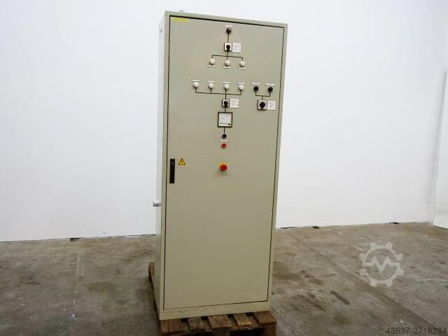 Leistungsprüfschrank mit Umspanntransformator