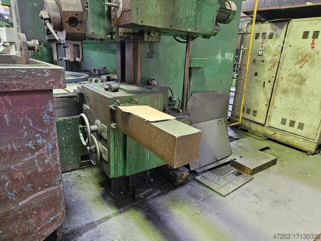 Vertikaldrehmaschine mit Revolver UMARO VTL SC 33