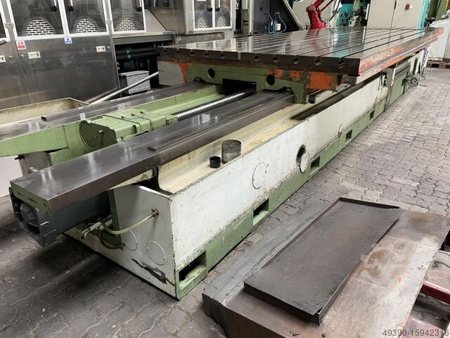 Tischeinheit von einer Portalfräsmaschine; Aufspannplatte mit T-Nuten aus Stahlguß-Grauguß, Tischein DROOP & REIN