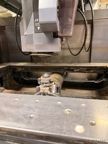 Drahterodiermaschine (Wire-Cut EDM) Mitsubishi MV2400R