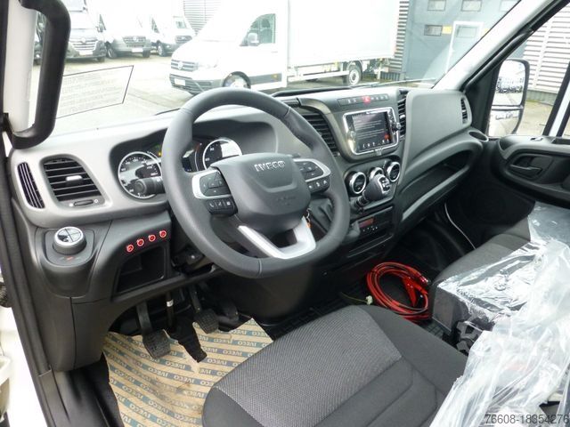 Wrecker IVECO DAILY 72C18 Schiebeplateu Luftfed Navi