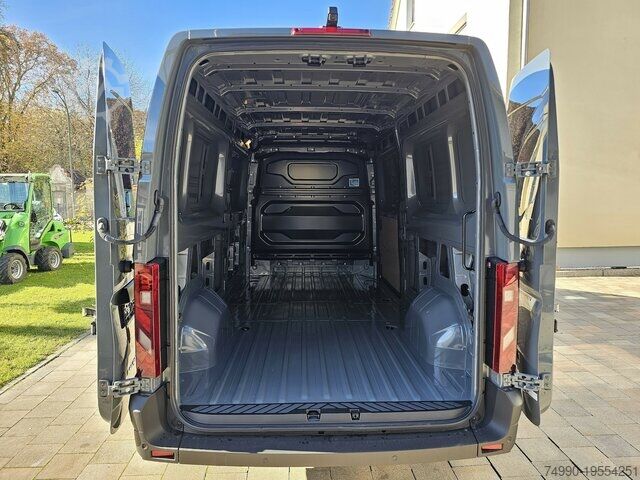 Kastenwagen hoch Renault Master L3H2 170 Neues Modell 10´´ Navi Kamera