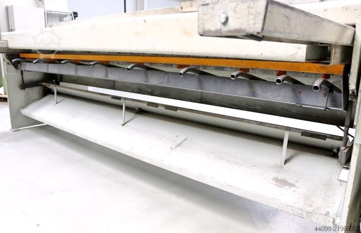 Guillotine shear RAS 52.31