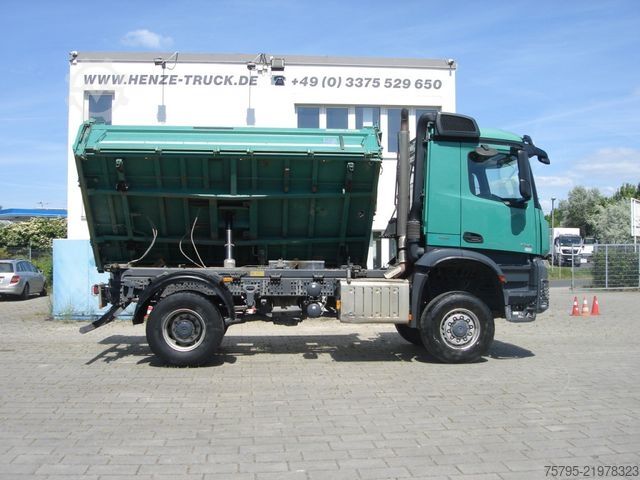 Tipper truck MERCEDES-BENZ Arocs 1843 4x4 2-Achs Allradkipper Bordmatik