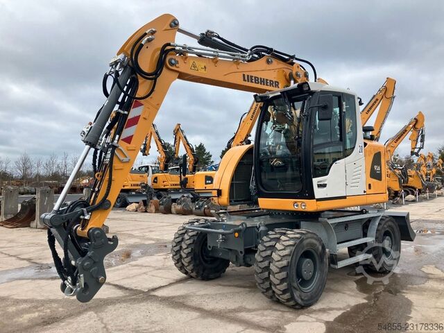 Mobilbagger LIEBHERR A916 Compact