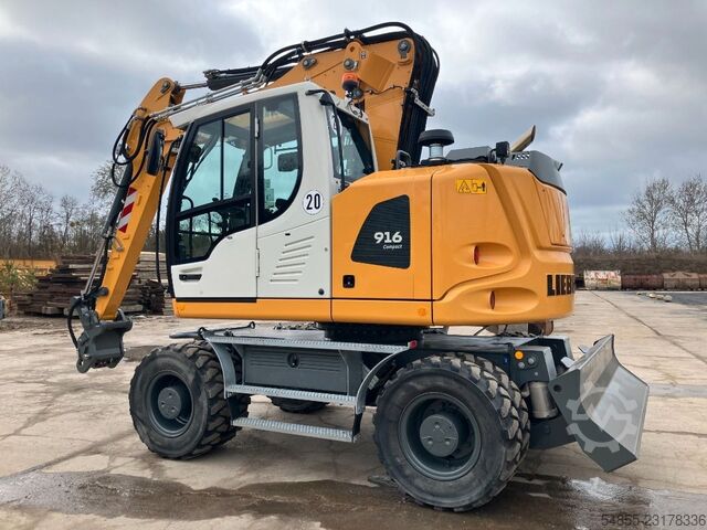 Mobilbagger LIEBHERR A916 Compact