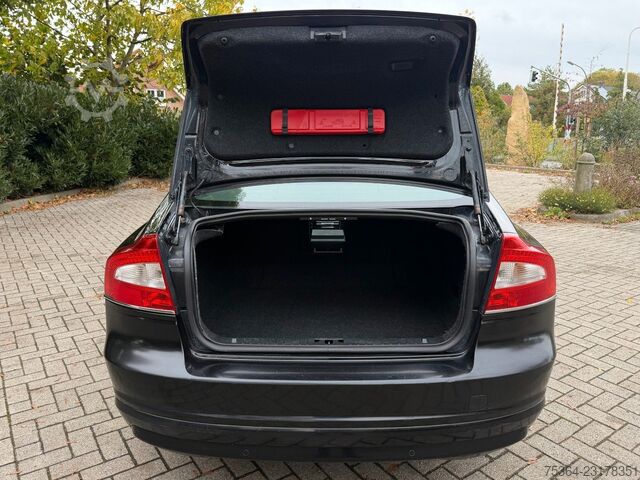 Van VOLVO S80 D3 2.0 D Geartronic Kinetic Leder Klima Navi