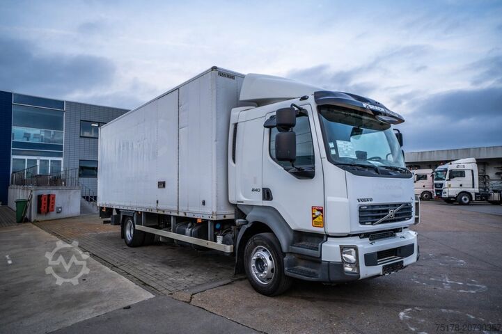 Box body VOLVO FL 240 (12T.) + DHOLLANDIA